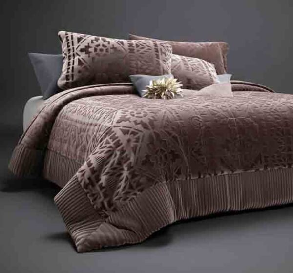 طقم لحاف العروسة حبيبة جولدن