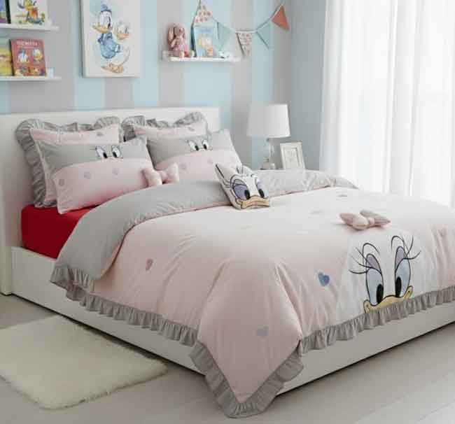 طقم سرير ديزي داك