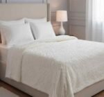 بطانية WALLS HOME