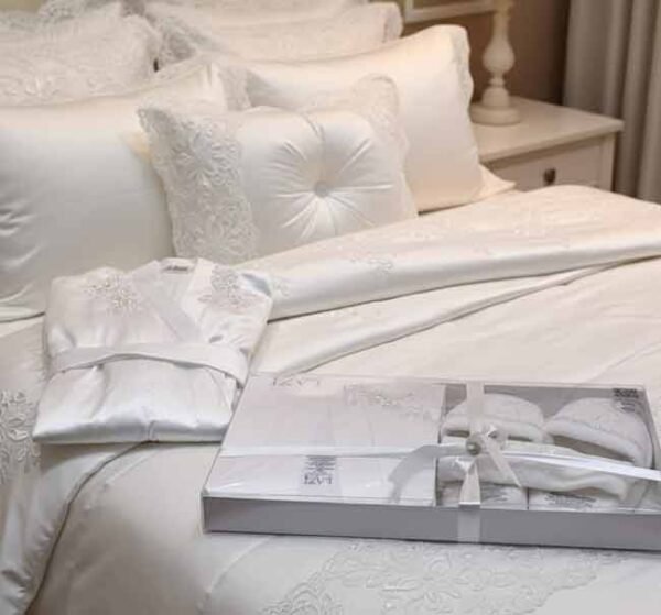 طقم ليلة الدخلة