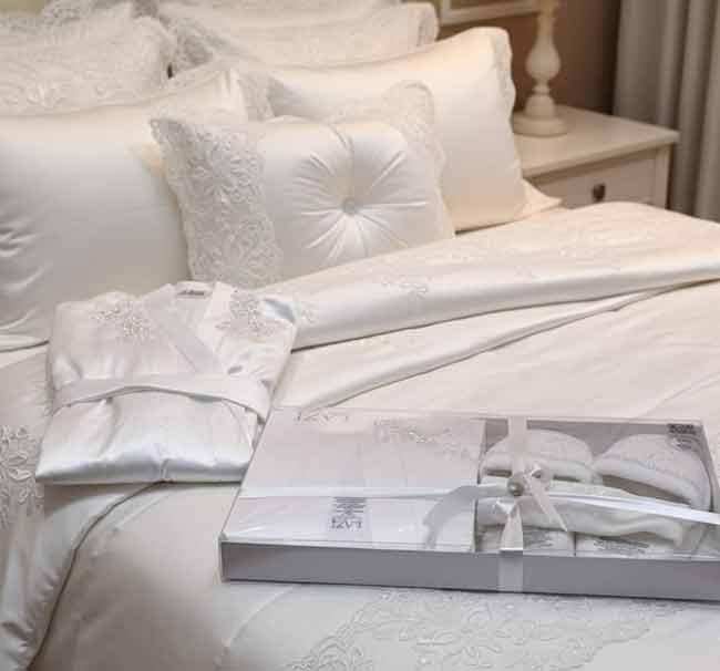 طقم ليلة الدخلة