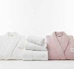 طقم برنس "روعة" (Raw3a) العائلي مقلم كلاسيكي