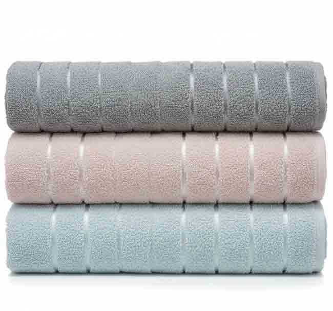 طقم فوط الميراج قطن 100% - 3 قطع سادة - نعومة فائقة وتصميم مودرن