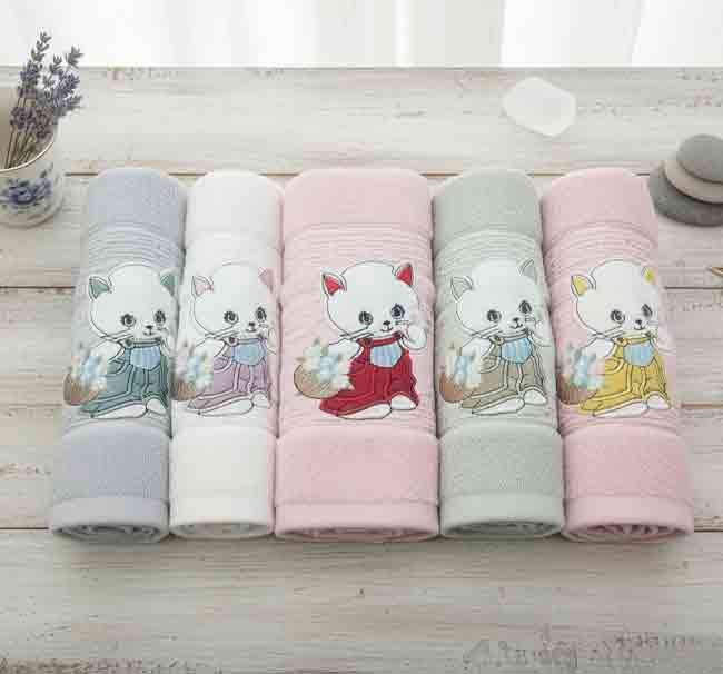 طقم فوط تيفولي (تطريز القطة) - 5 قطع - قطن 100% - ألوان مبهجة وتصميم كلاسيكي