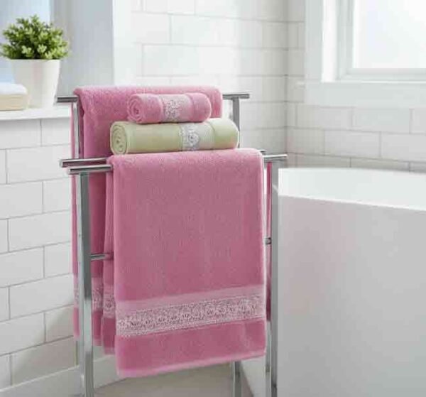 طقم فوط ديفا جوليا (Diva Julia) - 3 قطع - قطن 100% - تطريز جوبير وستان راقي