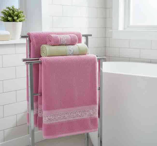 طقم فوط ديفا جوليا (Diva Julia) - 3 قطع - قطن 100% - تطريز جوبير وستان راقي