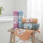 طقم فوط روعة قطن 100% - تطريز فاخر - ألوان زاهية وتصميم كلاسيكي راقي